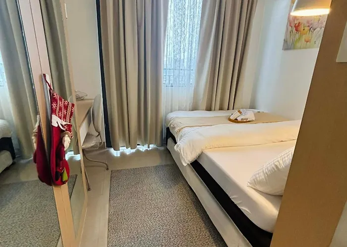 Apartment Shore 2 Peak Loft Near Mall Of