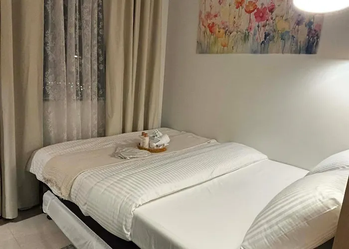 Shore 2 Peak Loft Near Mall Of Apartment