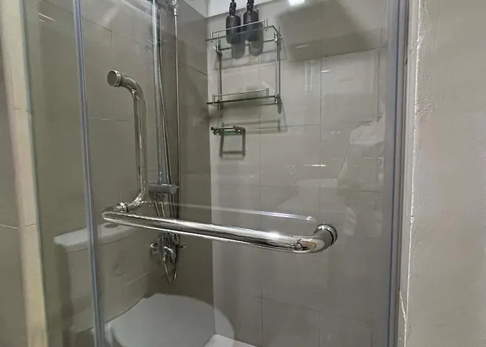 Shore 2 Peak Loft Near Mall Of