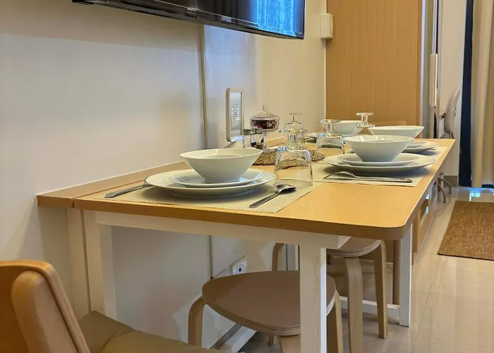 Shore 2 Peak Loft Near Mall Of Manila